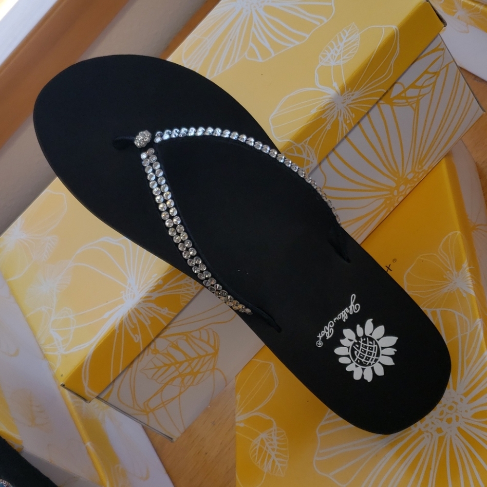 NWT Yellow Box Sandals